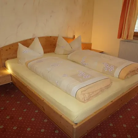 Haus Troger Апартаменты *
