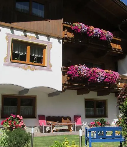 Appartement Haus Troger *